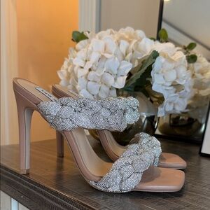 Steve Madden Women's Braided heels